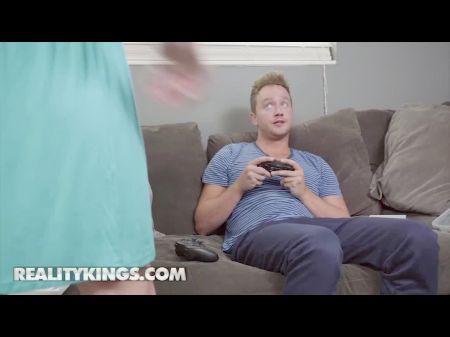 fresh moms bang teens sex video download