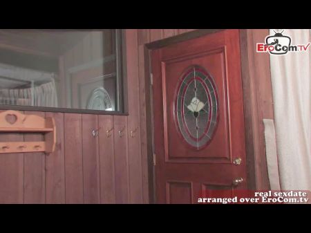 hot girlfriend in glasses homemade sex tape