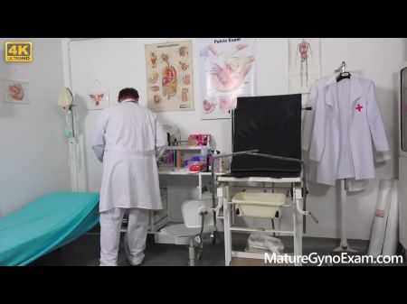 freaky_doctor_gynecology