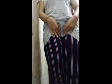 hidden_cameras_indian_desi_girl_changing_clothes_video