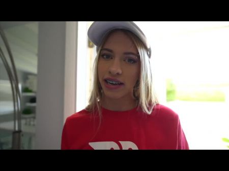 khloe hinsley squirt