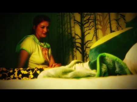 son mom tucking sex video xnxx
