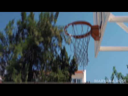 hot ass lesbians big asses bath threesome black