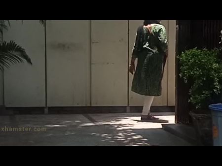 indian aunty poping toilet video
