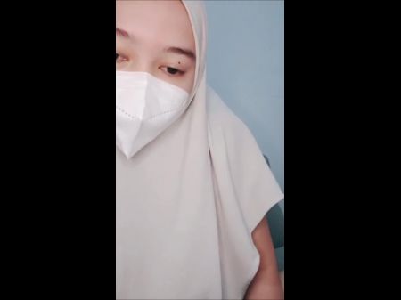 jilbab orgasme