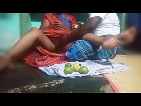 boy eating indian aunty pussy