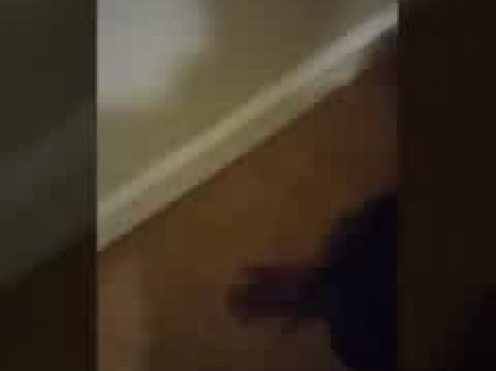 amature ebony run train