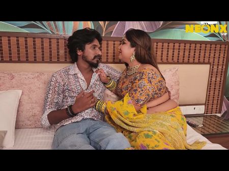 indian actress uma bedroom boobs sucking saree