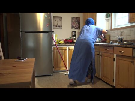 flasing dick to indian maid