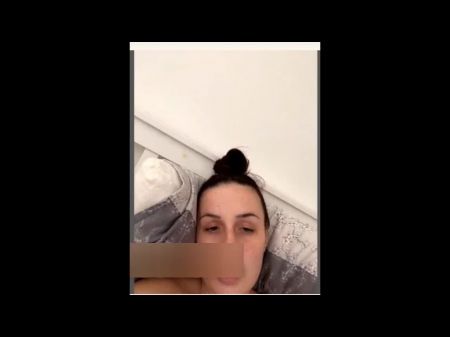 horny pregnant woman fingered