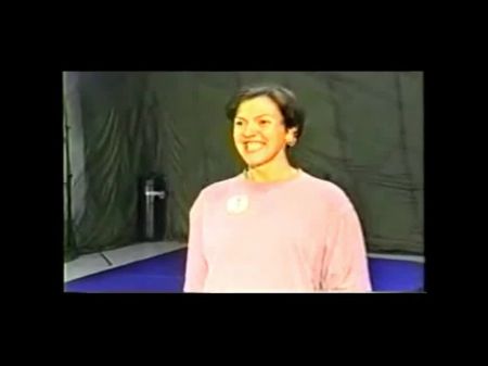 wrestling muscle female domination