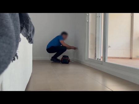 dick flash at library