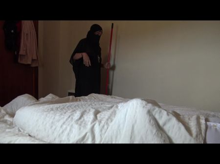 american army and muslim hijab girl crying xxx