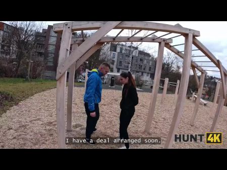 delhi girl sex with bf in car