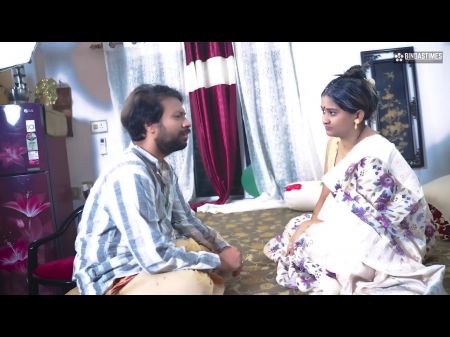 mother teaching daughters full