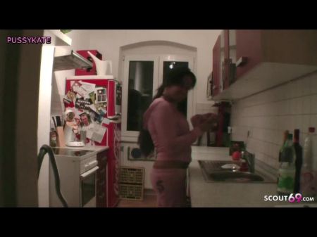 dad fucking mom and little son watching